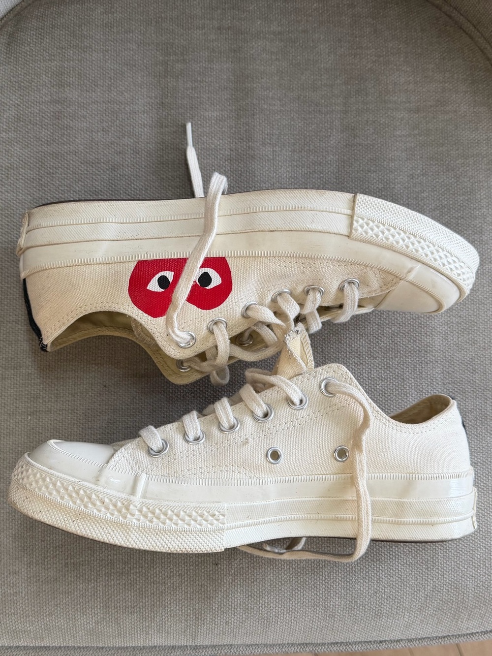Converse x Comme Des Garçons Play Chuck Taylor’s color White size W7